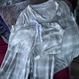 Ultra Cozy 3 piece sleep set